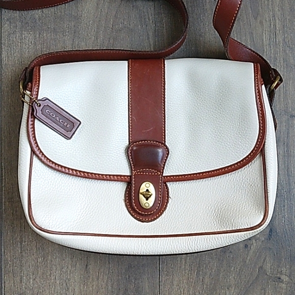 VTG COACH CREAM LEATHER CROSSBODY 9LX11W. - Picture 2 of 11